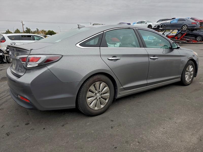 Фото 3 - HYUNDAI SONATA