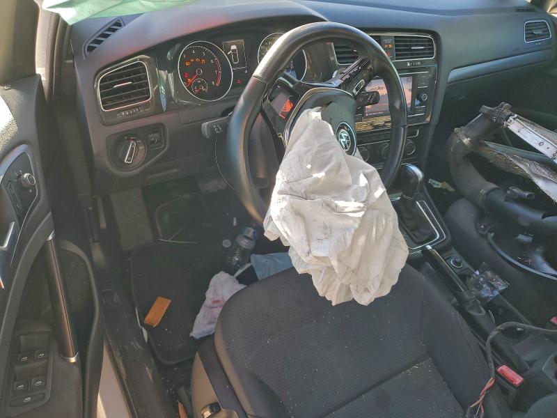 Фото 8 - VOLKSWAGEN GOLF