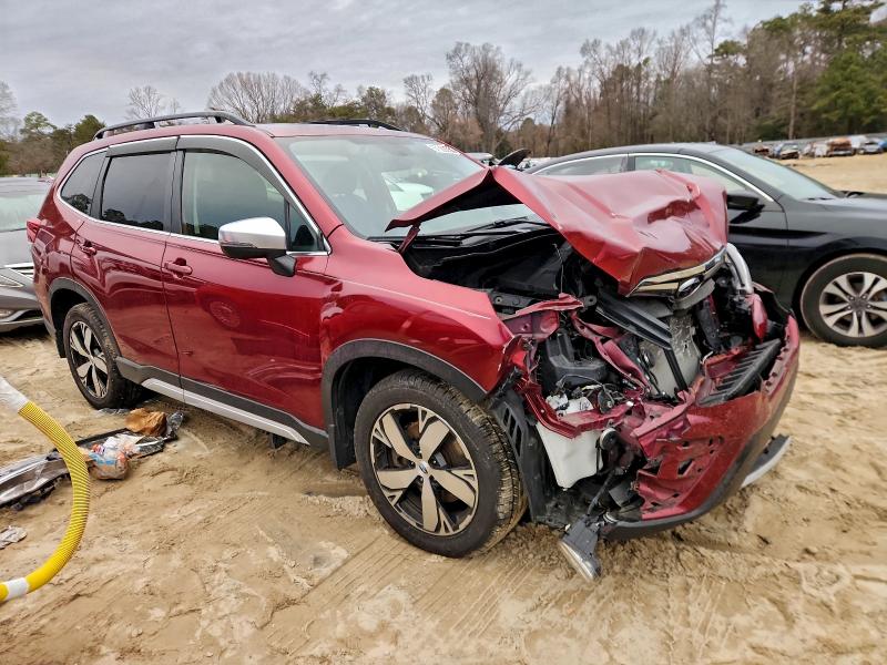 Фото 4 - SUBARU FORESTER