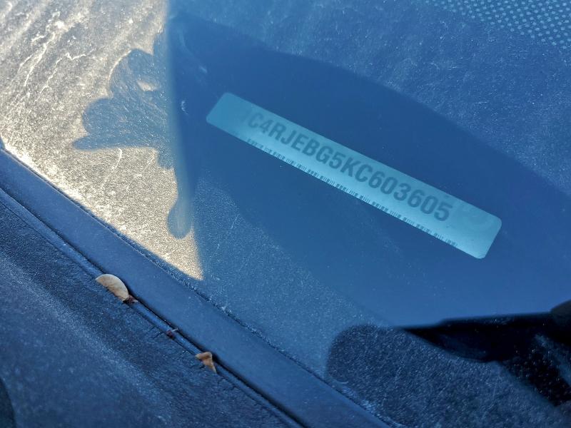 Фото 13 - JEEP GRAND CHER