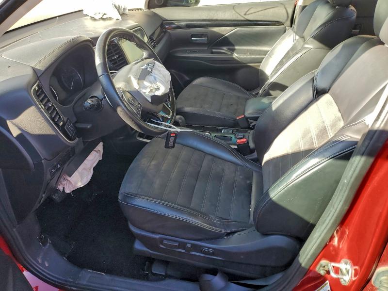 Фото 7 - MITSUBISHI OUTLANDER