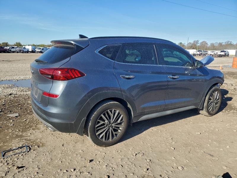 Фото 3 - HYUNDAI TUCSON