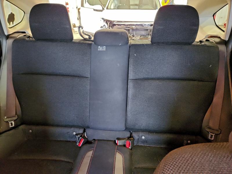 Фото 10 - SUBARU CROSSTREK