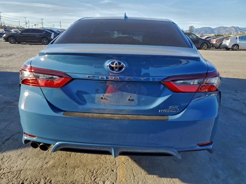 Фото 6 - TOYOTA CAMRY