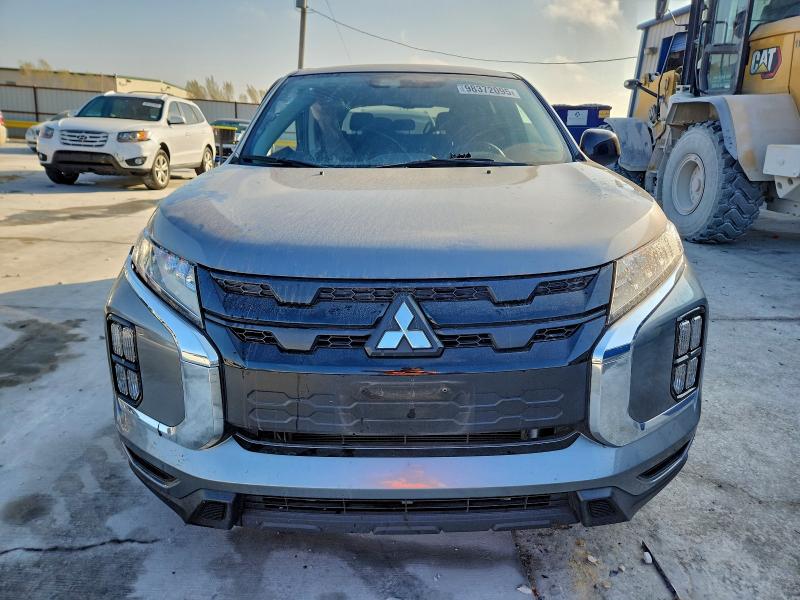 Фото 5 - MITSUBISHI OUTLANDER