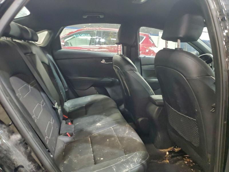 Фото 10 - KIA FORTE