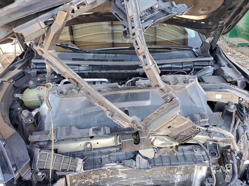 Фото 11 - MITSUBISHI OUTLANDER