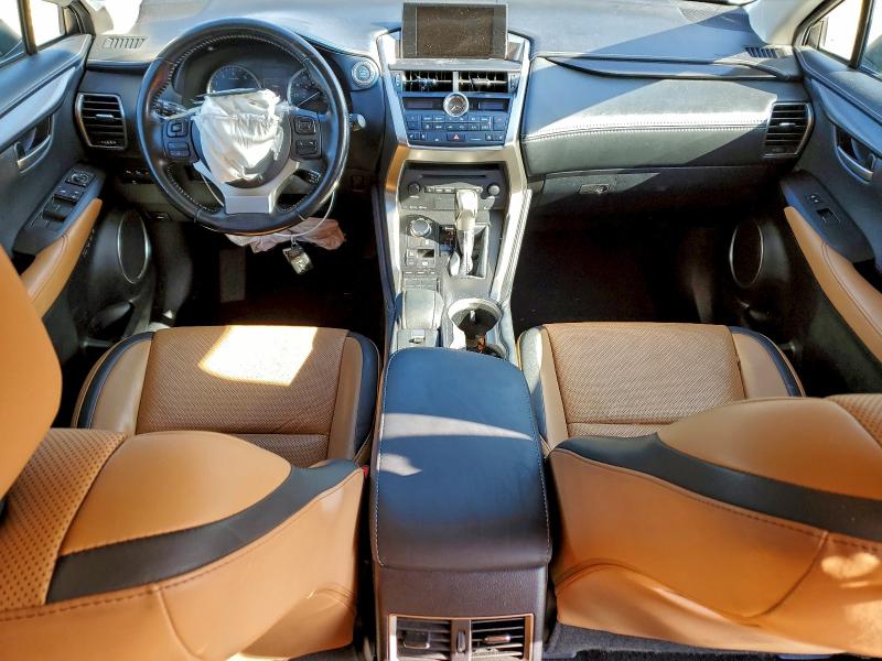 Фото 8 - LEXUS NX