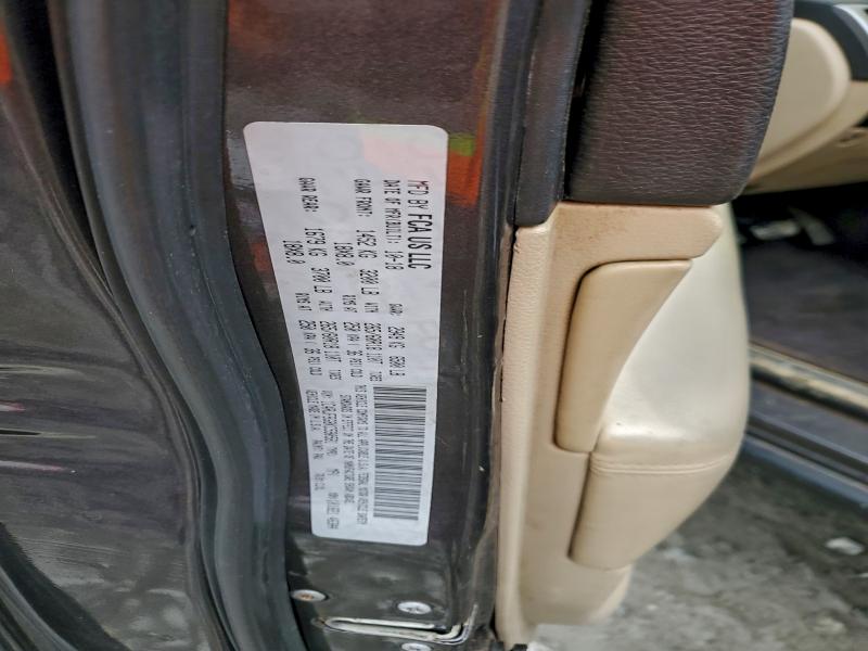 Фото 13 - JEEP GRAND CHER