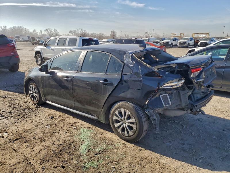 Фото 2 - TOYOTA COROLLA