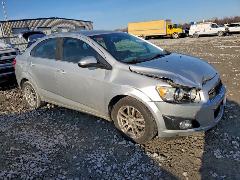 CHEVROLET SONIC 2016 VIN 1G1JC5SH0G4110134
