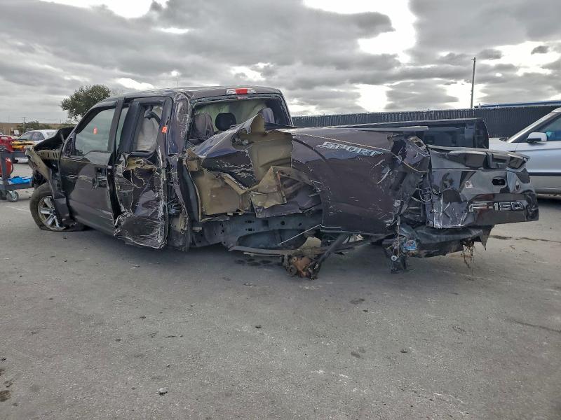 Фото 2 - FORD F-150