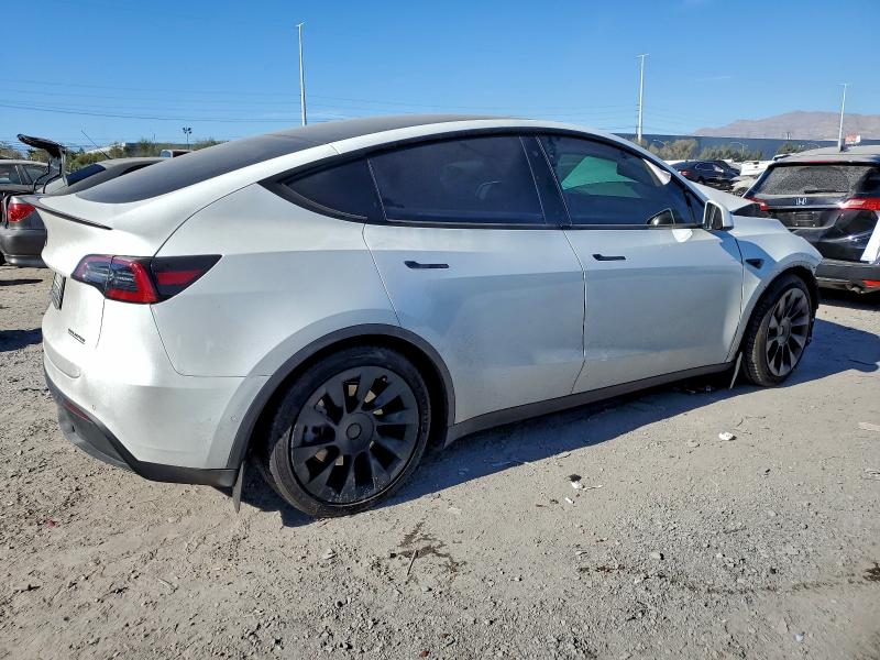 Фото 3 - TESLA MODEL Y