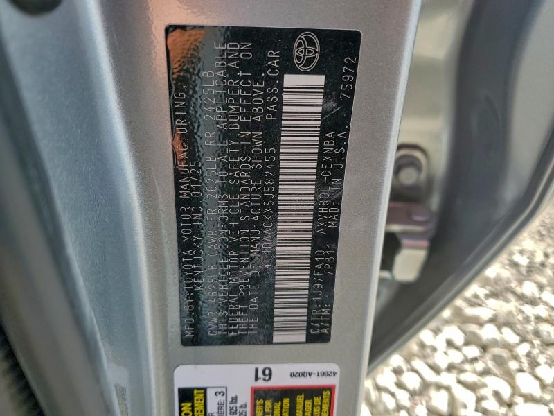 Фото 13 - TOYOTA CAMRY