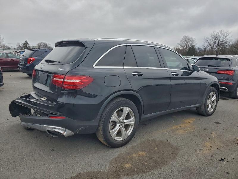 Фото 3 - MERCEDES-BENZ GLC-CLASS