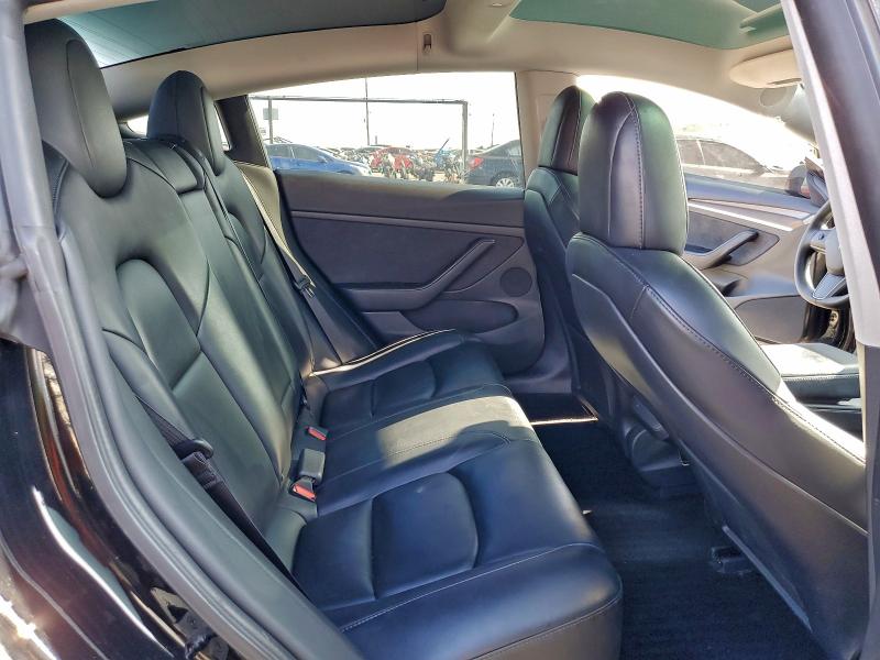 Фото 10 - TESLA MODEL 3