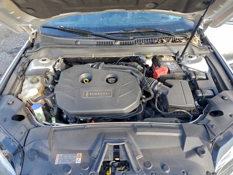 Фото 11 - LINCOLN MKZ