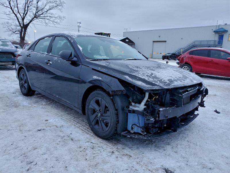 Фото 4 - HYUNDAI ELANTRA