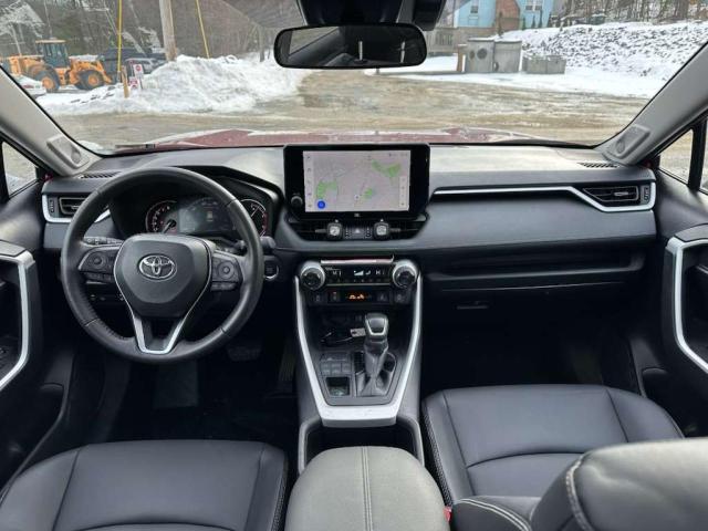 Фото 5 - TOYOTA RAV4