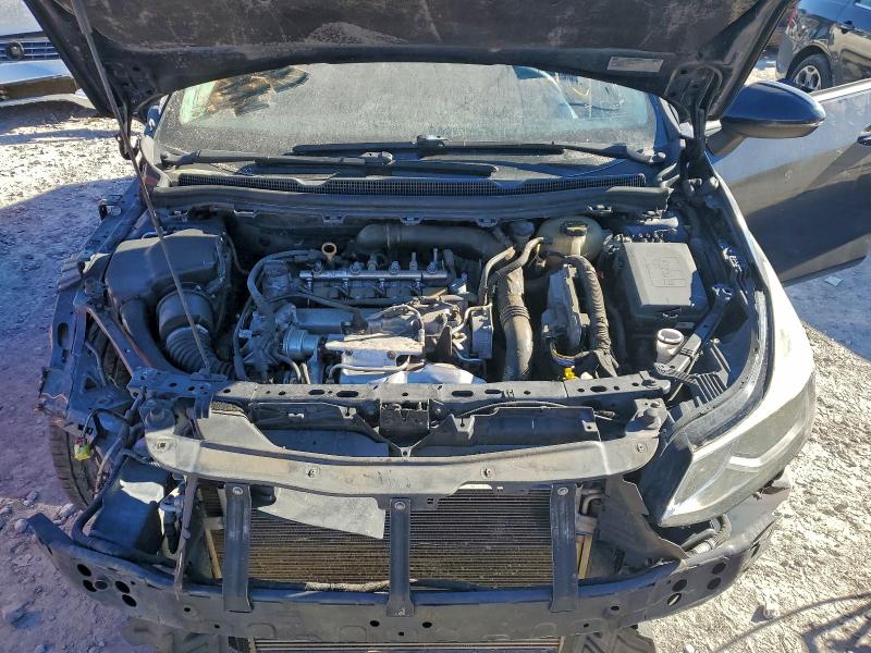 Фото 11 - CHEVROLET CRUZE