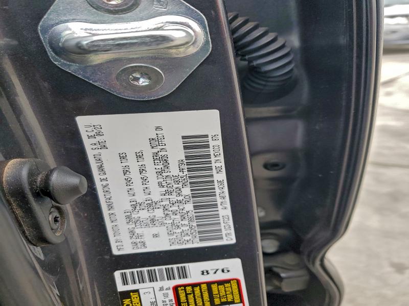 Фото 12 - TOYOTA TACOMA