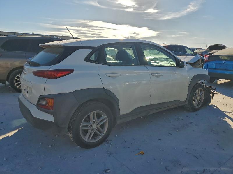 Фото 3 - HYUNDAI KONA