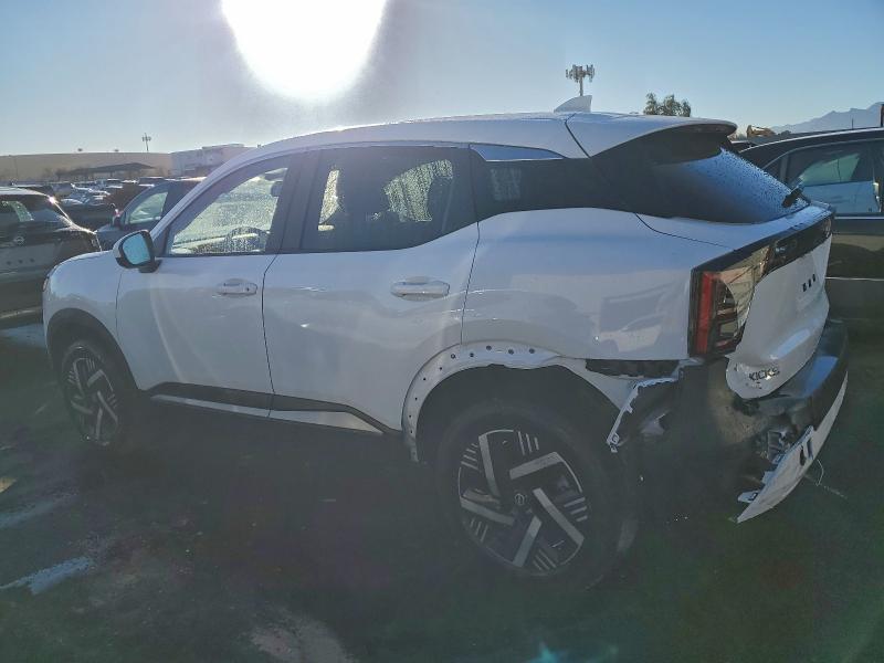 Фото 2 - NISSAN KICKS