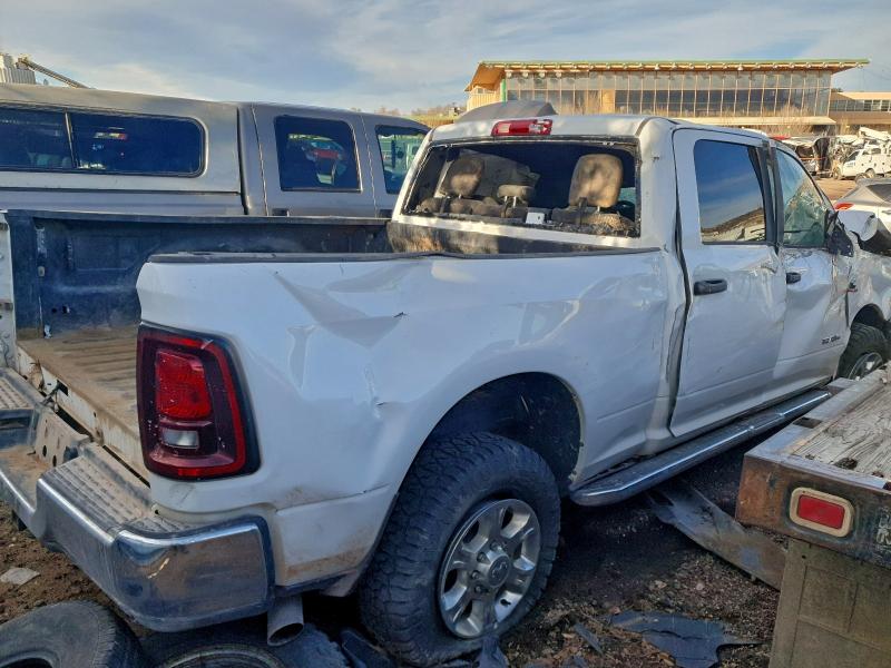 Фото 3 - RAM 2500