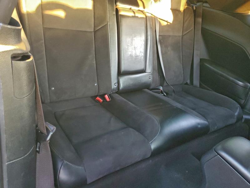 DODGE CHALLENGER 2015 VIN 2C3CDZBT9FH747571