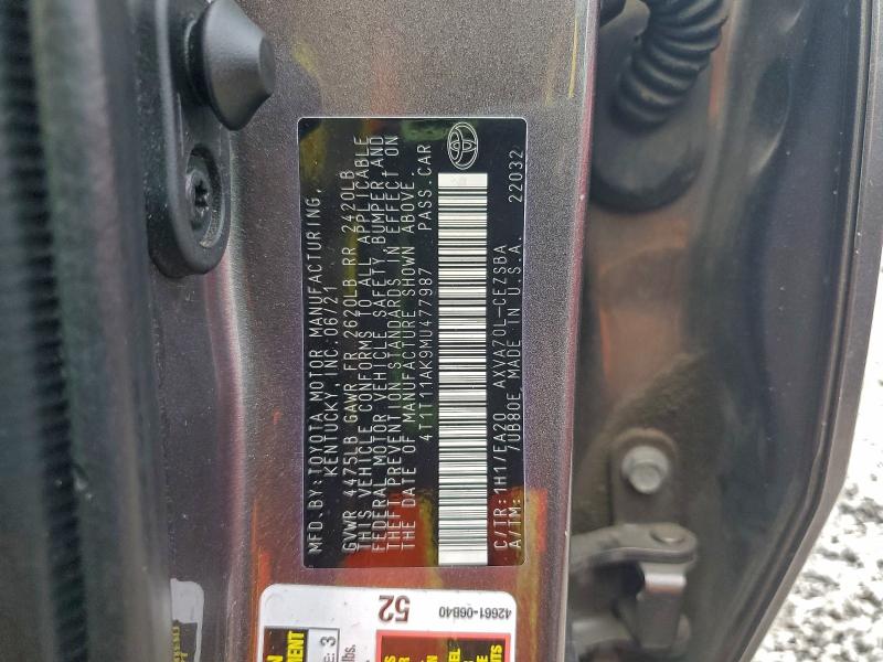 Фото 12 - TOYOTA CAMRY