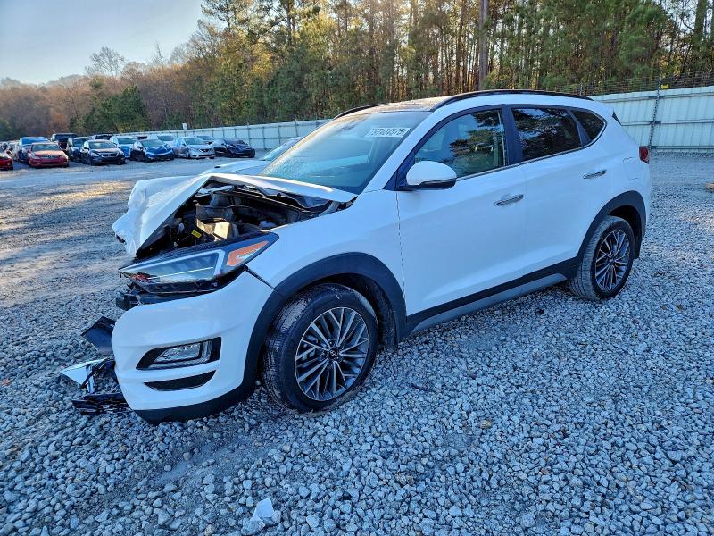 Фото 1 - HYUNDAI TUCSON