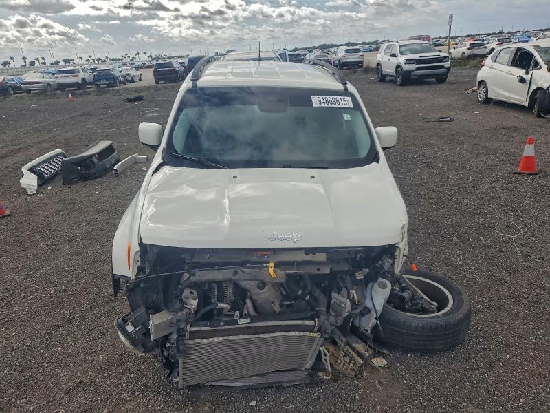 Фото 5 - JEEP RENEGADE