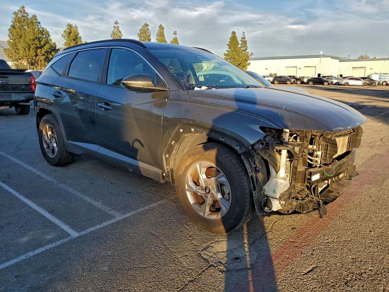 Фото 4 - HYUNDAI TUCSON