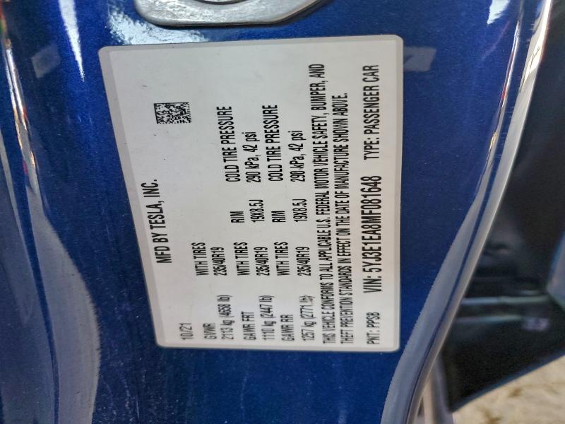 Фото 13 - TESLA MODEL 3