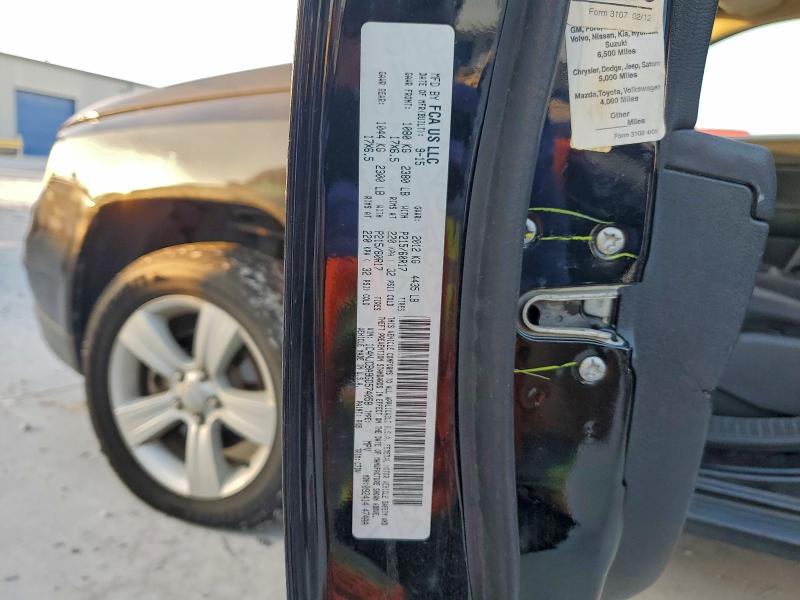 Фото 12 - JEEP COMPASS