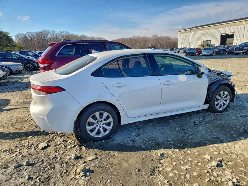 Фото 3 - TOYOTA COROLLA