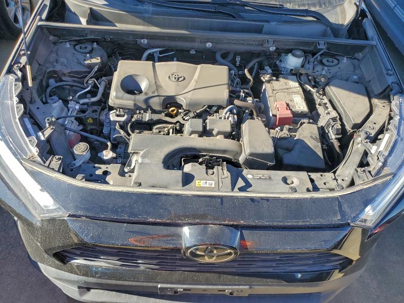 Фото 12 - TOYOTA RAV4