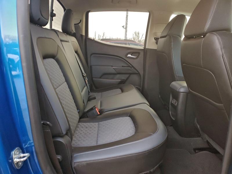 Фото 10 - CHEVROLET COLORADO