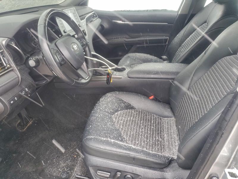 Фото 7 - TOYOTA CAMRY