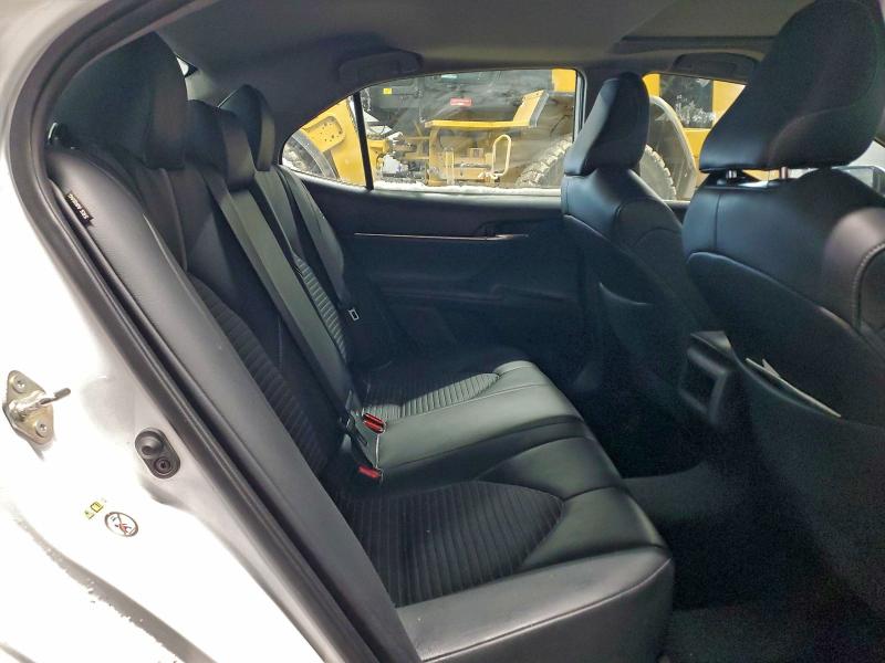 Фото 10 - TOYOTA CAMRY