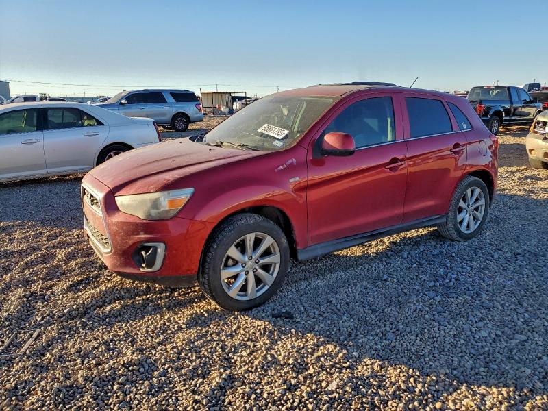 Фото 1 - MITSUBISHI OUTLANDER