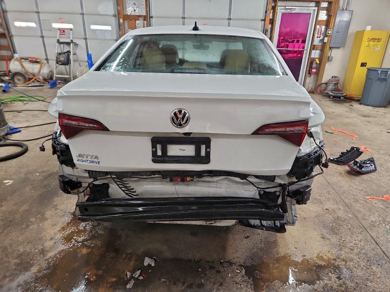 Фото 6 - VOLKSWAGEN JETTA