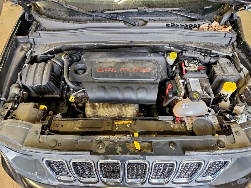 Фото 12 - JEEP RENEGADE