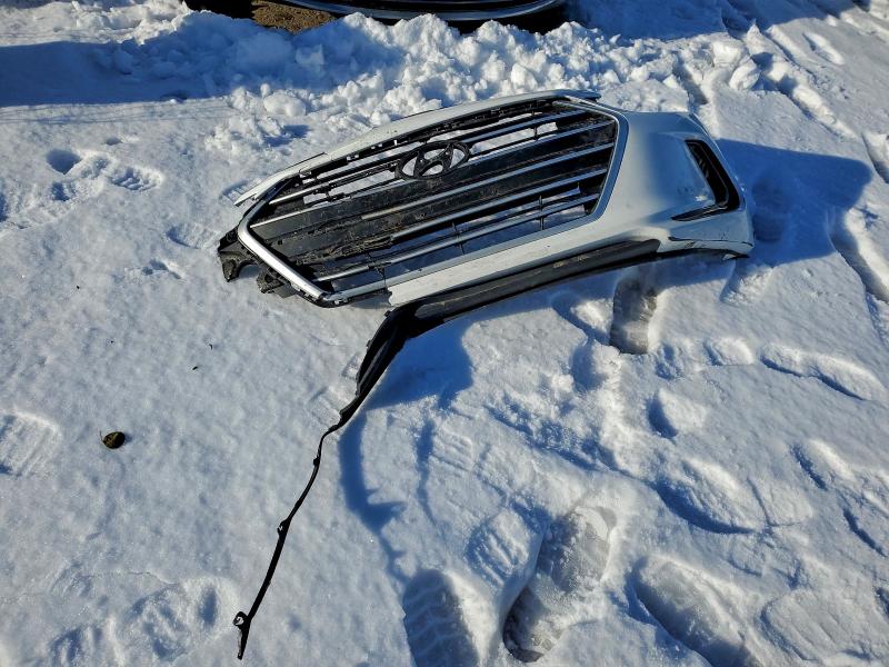 Фото 12 - HYUNDAI ELANTRA