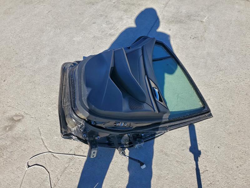 Фото 12 - NISSAN MAXIMA