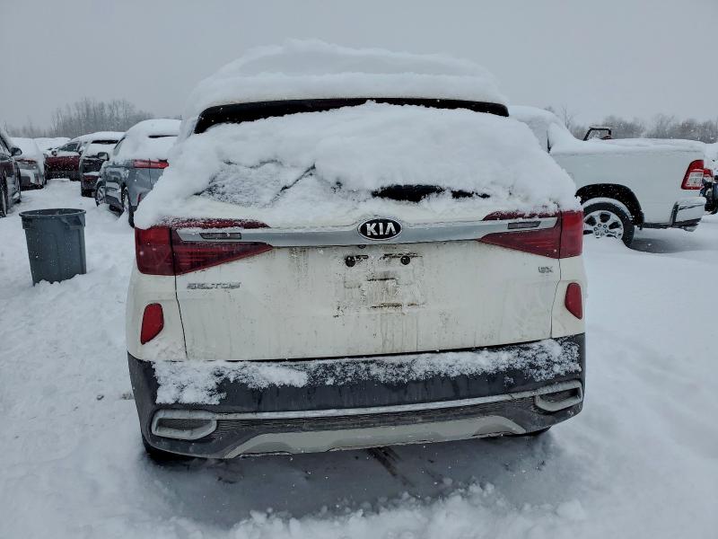 Фото 6 - KIA SELTOS