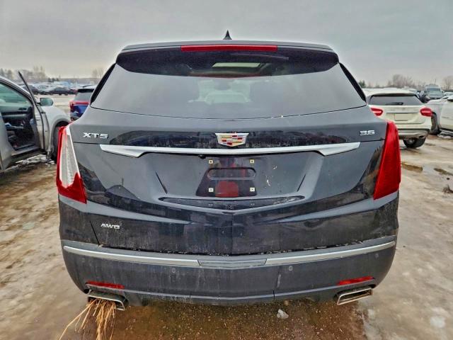 Фото 6 - CADILLAC XT5