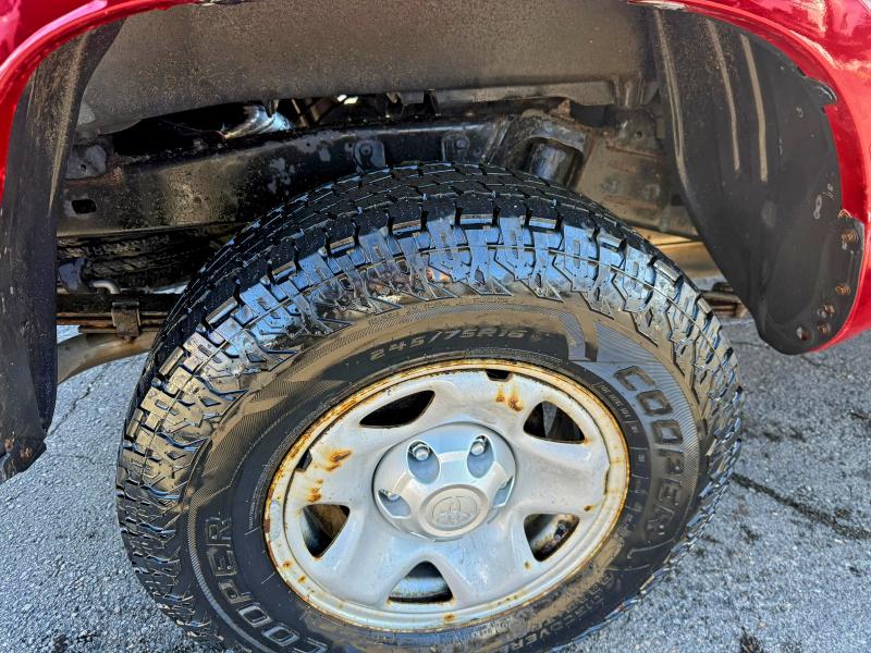 Фото 10 - TOYOTA TACOMA