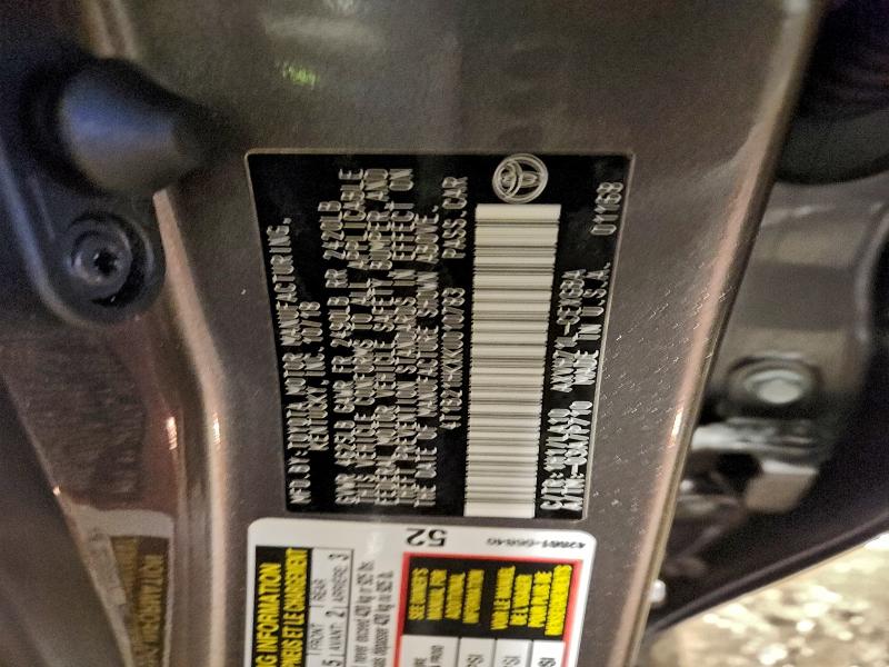 Фото 12 - TOYOTA CAMRY