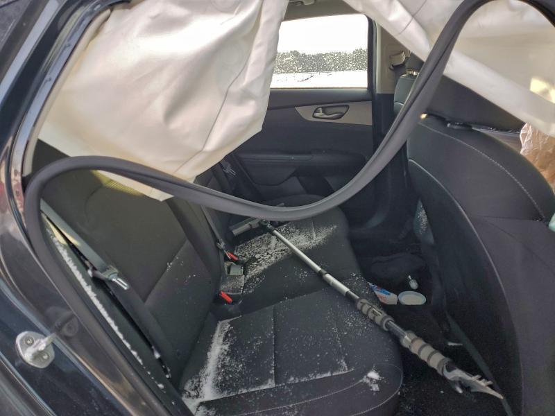 Фото 10 - KIA FORTE